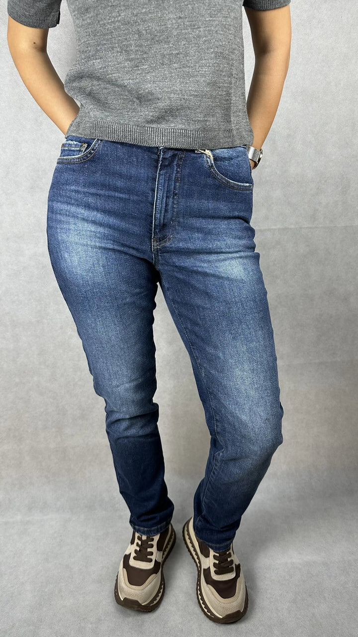 Дамски Slim Fit дънки "011"