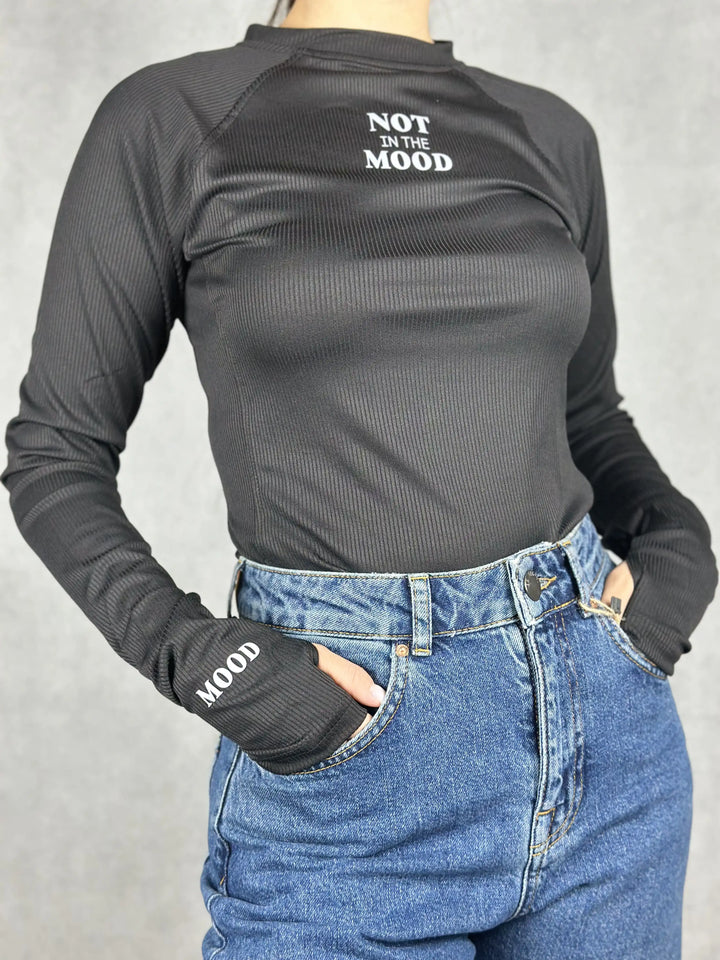 Черно рипсено боди „Not in the Mood“